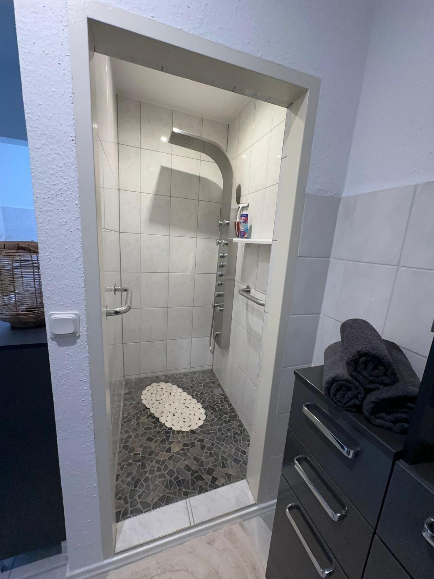 Ferienwohnung Am Strom Росток Экстерьер фото